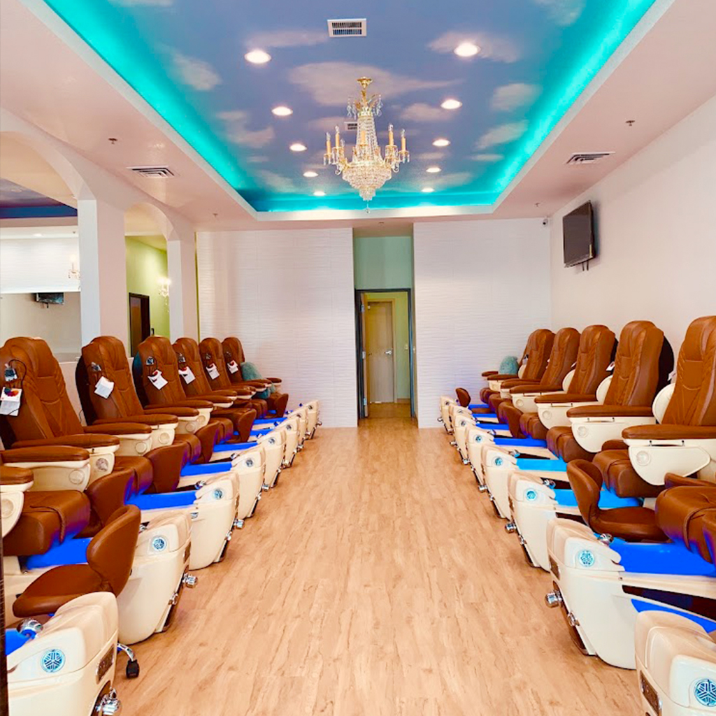 FABULOUS NAILS & BAR